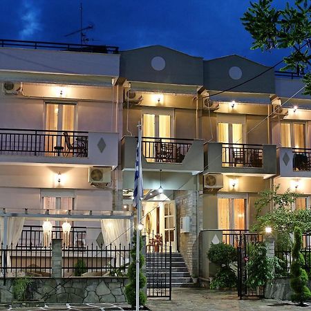Kristal Hotel Принос Экстерьер фото